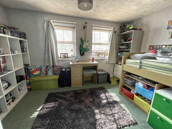 Bedroom 2 (Double)