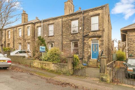 Clifton Road, Huddersfield, HD1
