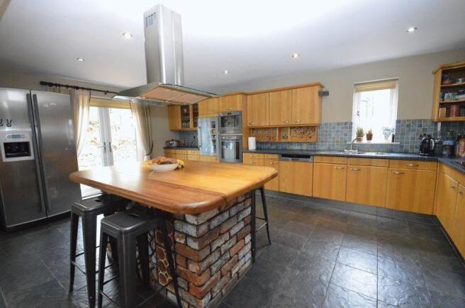 KITCHEN..