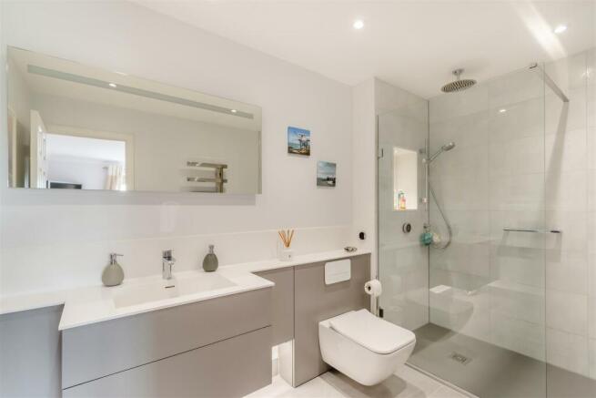 8556436-interior07.jpg