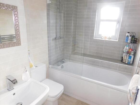 BATHROOM WC
