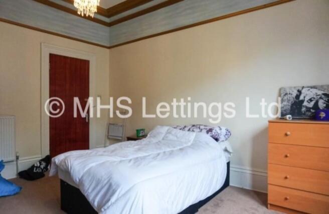 7 bed Terraced to rent Image 12