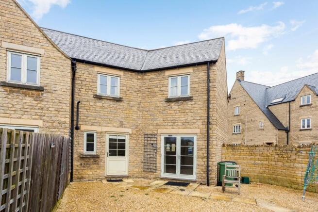 5 Parry Close 274...