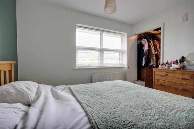 3 bed House for sale Image 9