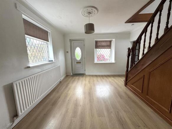 3 bed Semi-Detached for sale Image 5
