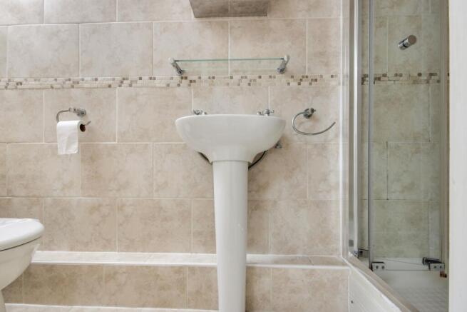 Bedroom 2 Ensuite