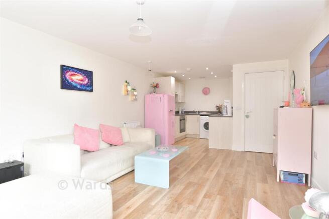 Lounge/Kitchen/ Dining Area