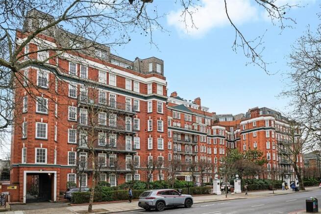 St John's Wood Court NW8 8QR-No Watermark-7.jpg