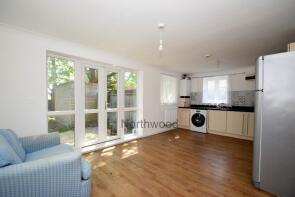 8, Merrill Heights, Maidenhall Approach, Ipswich IP2 8GA