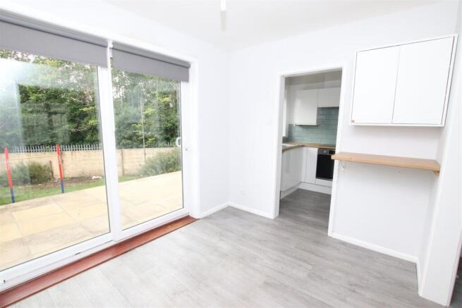 Dining Area into Kitchen.JPG
