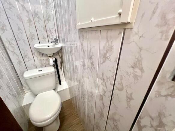6 bed Terraced to rent Image 7