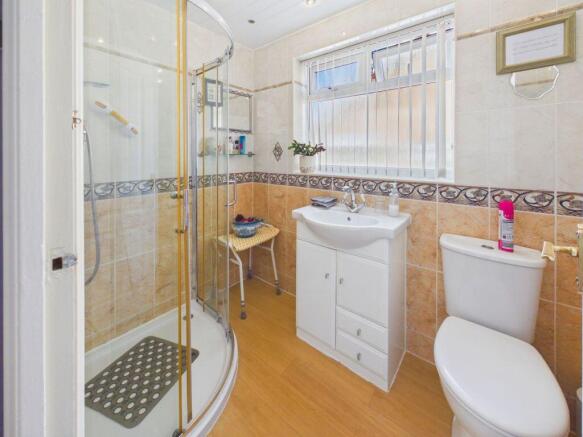 2 bed Semi-Detached Bungalow for sale Image 10
