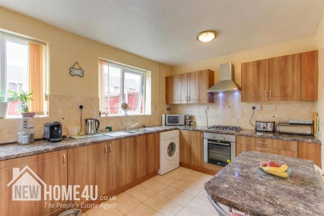 KITCHEN: