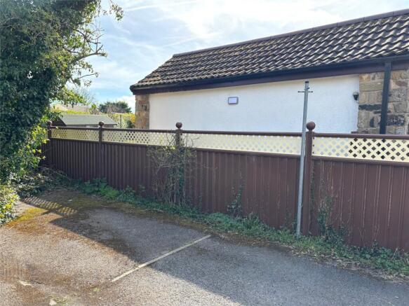 2 bed Apartment for sale Image 7