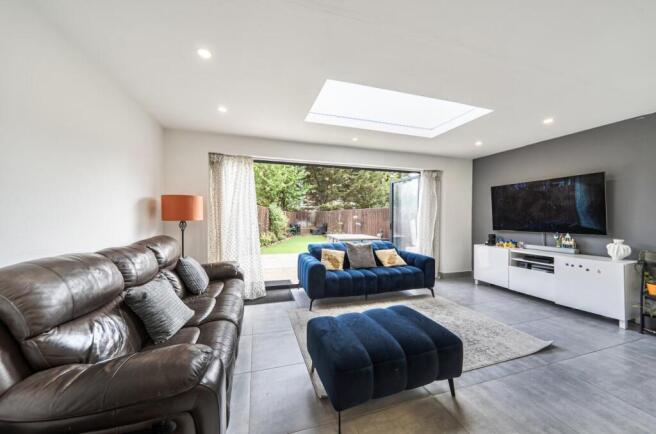 Davidson Frost-Wellings, DFW, Goodhall Close, Stan