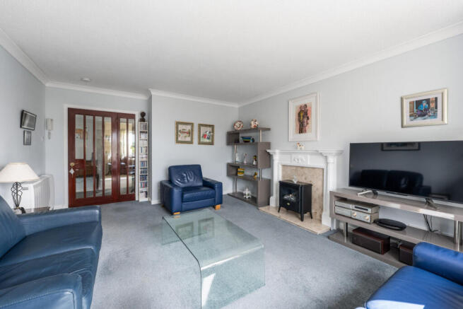 Fairfield Drive, Clarkston, Glasgow photo 4
