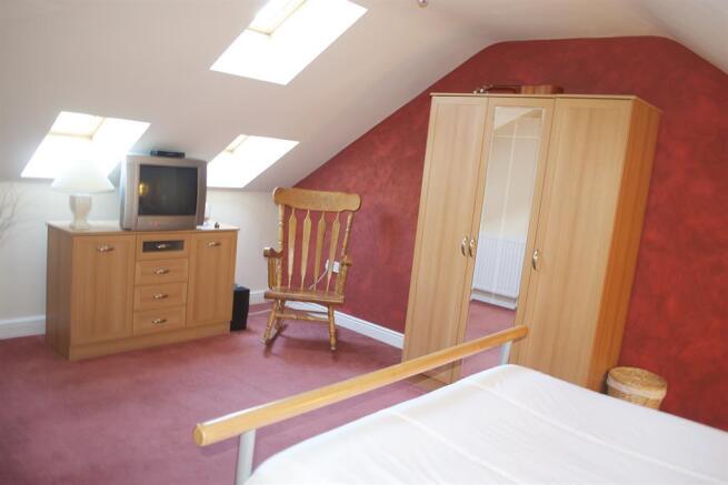 BEDROOM SIX