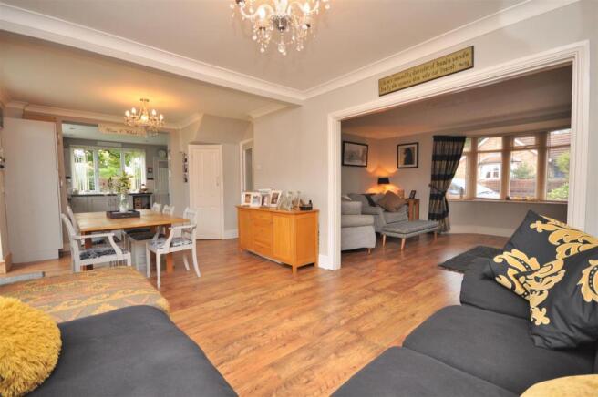 LIVING DINING