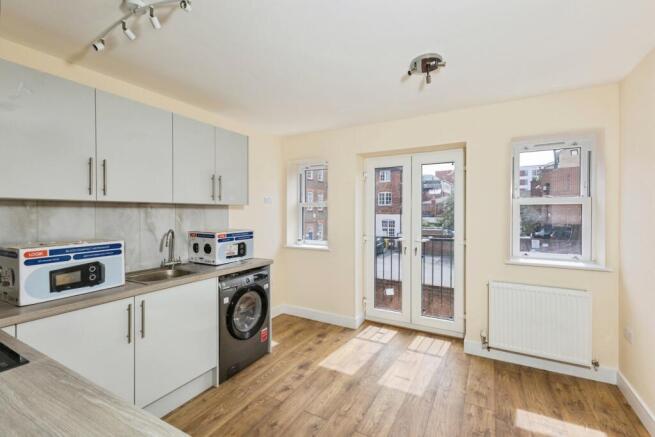Kitchen/Reception