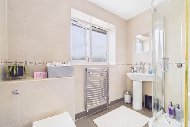 3 bed Semi-Detached for sale Image 10