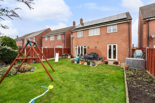 461 Lyvden Way, Oakley Vale-5.jpg