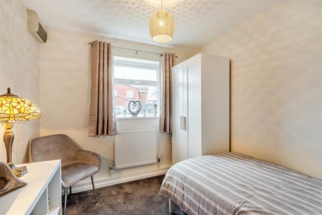 8583379-interior08.jpg
