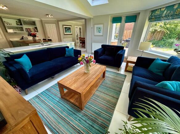 Kitchen/living/diner