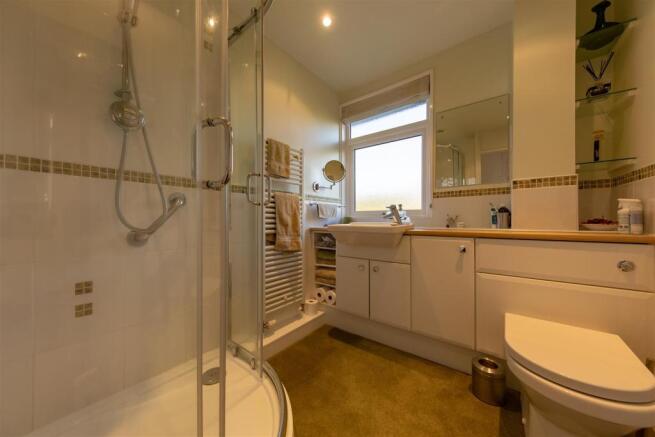 17 Brandles Rd (7 of 29).jpg