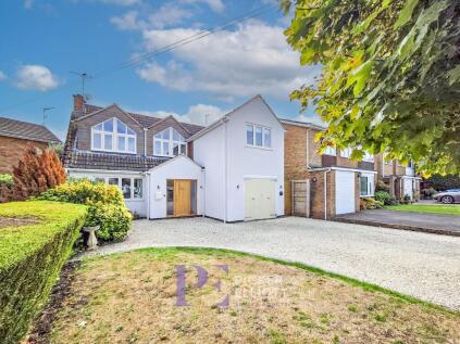 Marlborough Close, Burbage, LE10