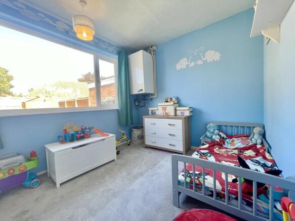 Photo 12