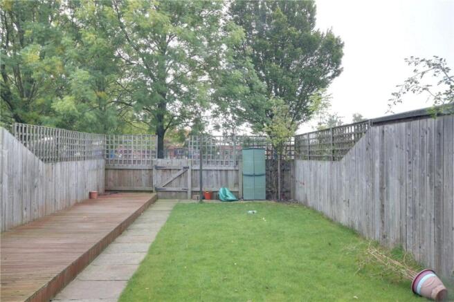 3 bed Link Detached House to rent Image 11