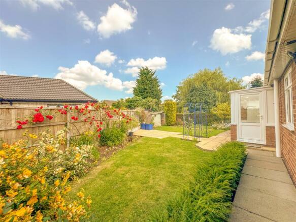 Windermere Avenue - Image-15.jpg