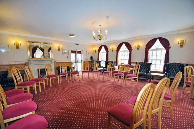 RESIDENTS LOUNGE