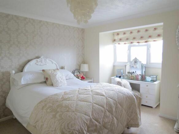 Bedroom: