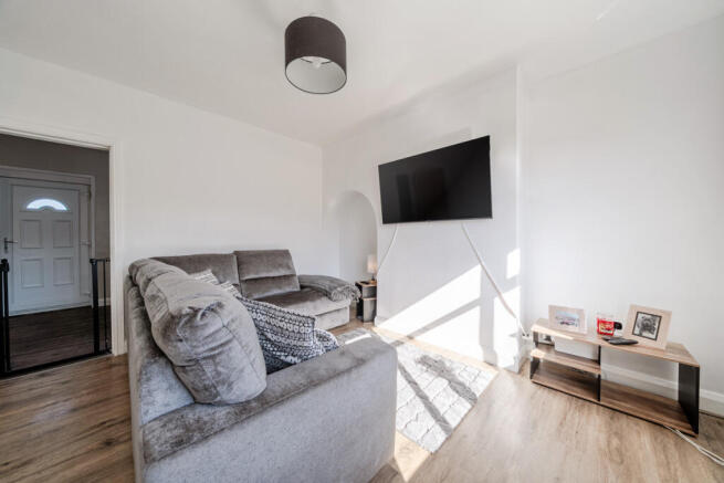 3 bed Terraced for sale Image 4
