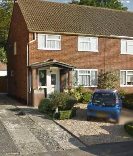 Woodside Way, Reading, RG2