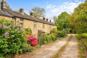 3, The Green, Harrogate HG3 5HU