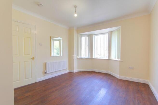 Victoria Mews, Heath, Cardiff photo 4