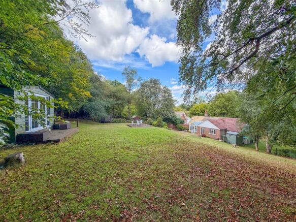 Grove Cottage2.jpg