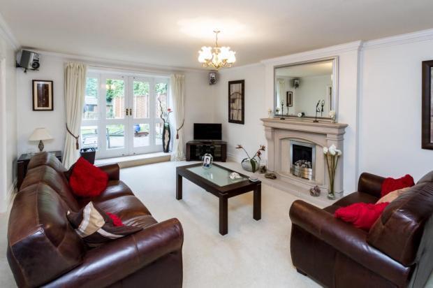 Spacious Lounge