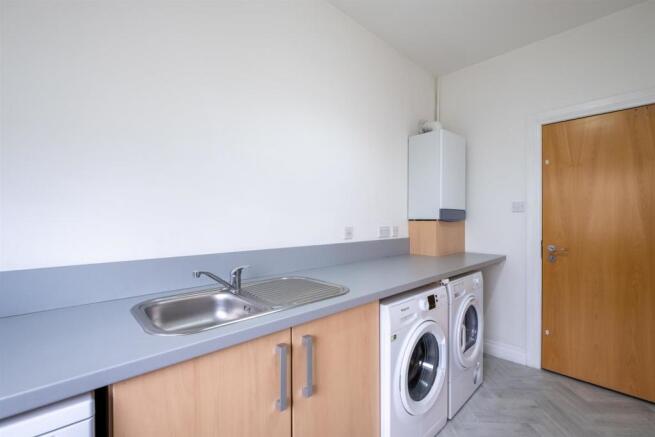 018-10 Baxter Brae, Cleland, ML1 5FG.jpg