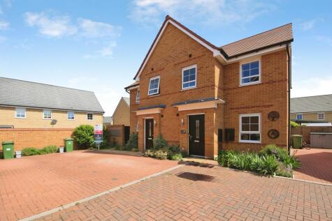 Broadstone Drive, Hampton Water, Peterborough