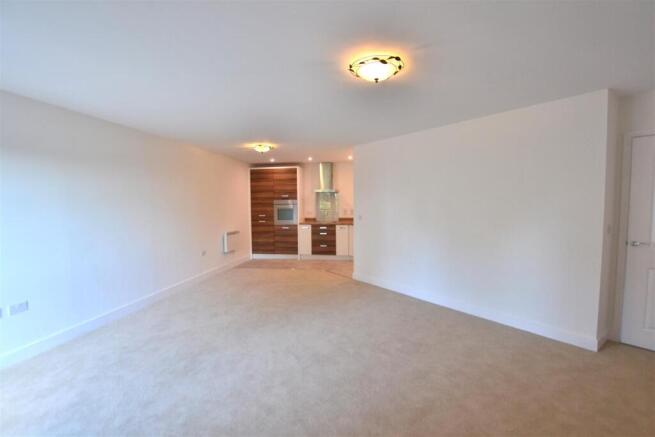 livingroom kitchen.JPG