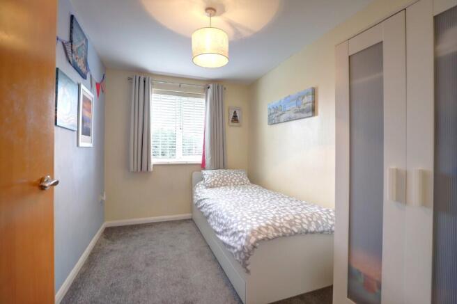 2 bed Apartment for sale Image 5