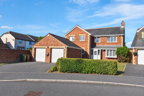 Vestry Drive, Exeter