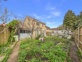 31, Collett Close, Bristol BS15 3HZ