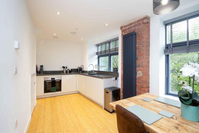 2 bed Duplex for sale Image 4