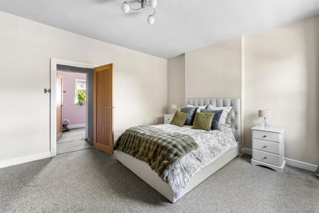 2 bed Terraced for sale Image 9