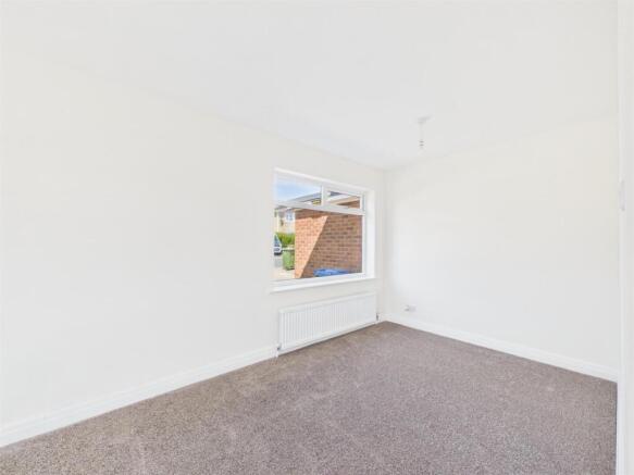 2 bed Detached Bungalow for sale Image 6
