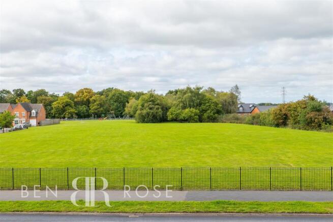 Views of Trumpet Park